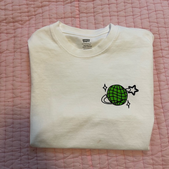 Levi’s Vintage Fit Graphic T-Shirt - Picture 5 of 6